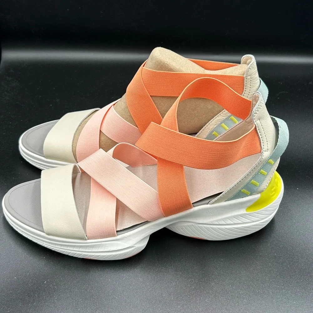 New Sorel Platform Sandals Sz 10.5 Strappy Walking  Comfortable‎ Support Outdoor
